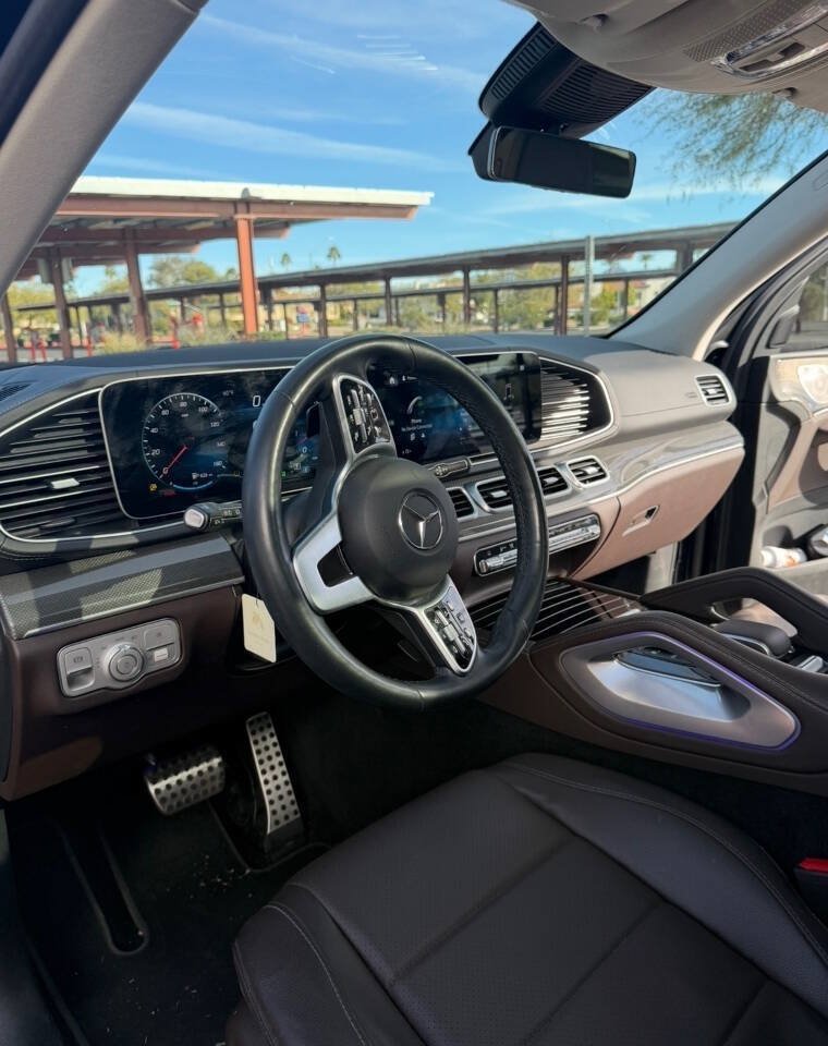 Used 2023 Mercedes-Benz GLS 450 4MATIC image 17