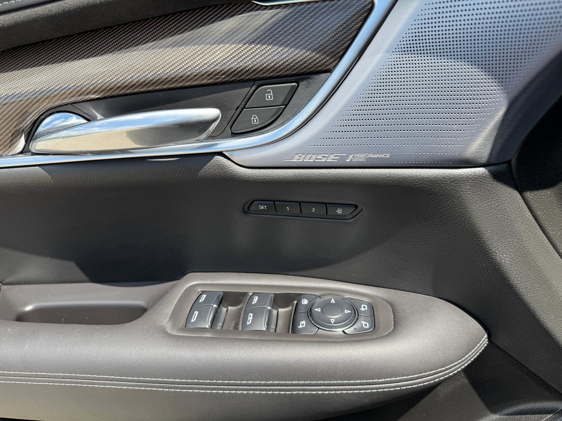 Used 2025 Cadillac XT6 Premium Luxury w/ Platinum Package image 29