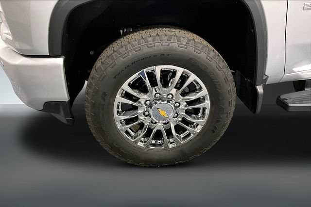 Used 2021 Chevrolet Silverado 2500 High Country AWD/4WD image 31