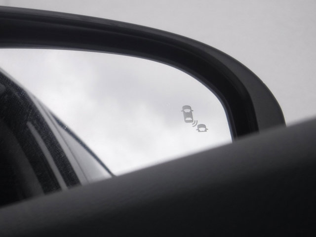 Used 2025 Honda CR-V EX image 30