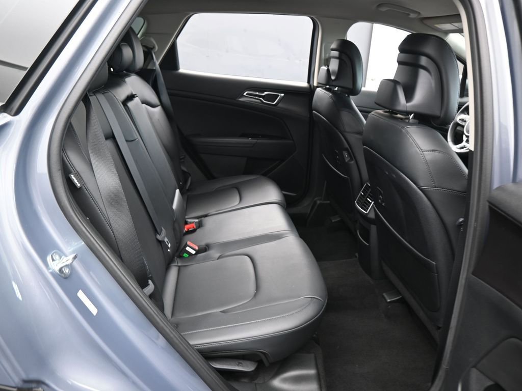 Used 2024 Kia Sportage EX image 38