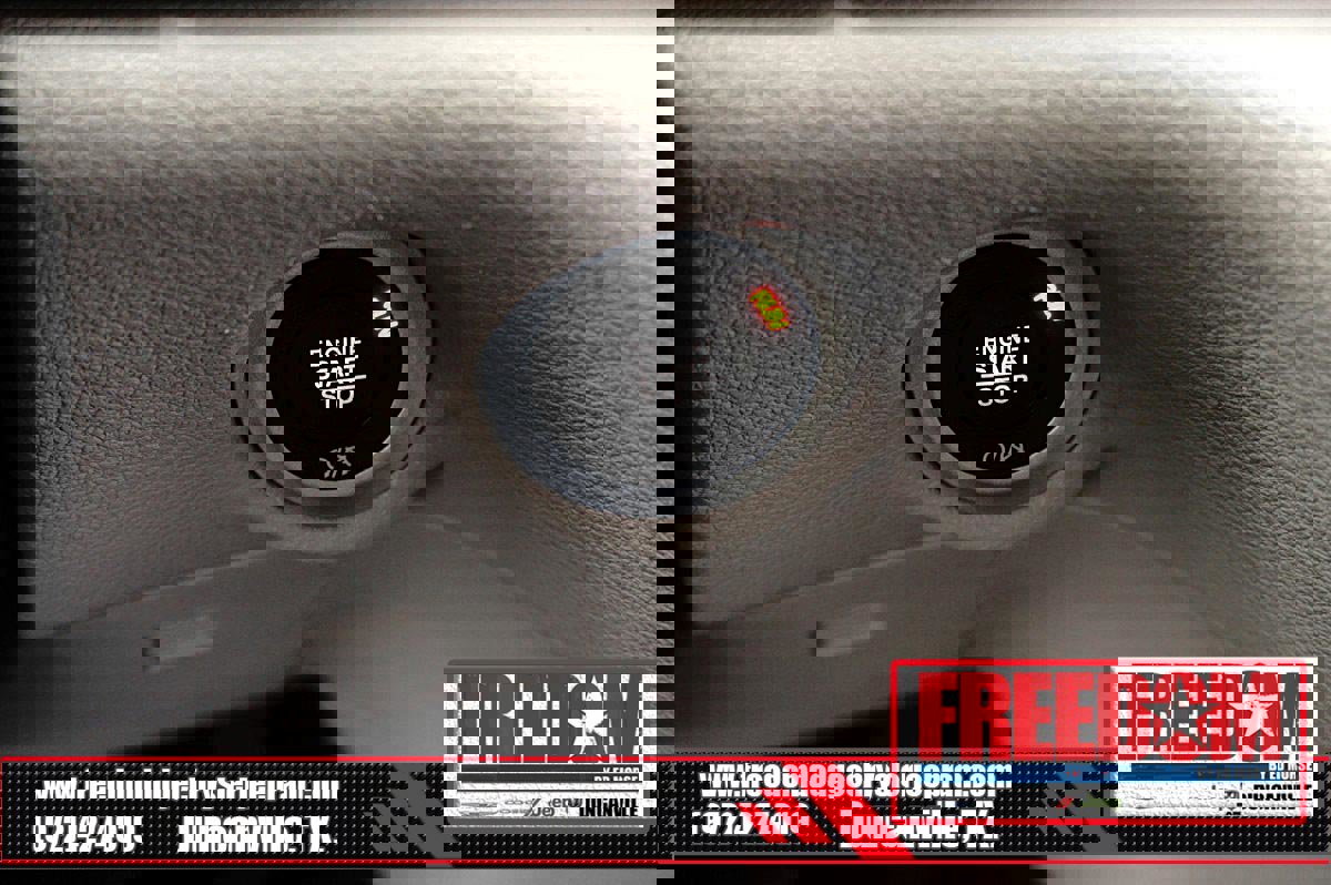 Certified 2024 Chrysler Pacifica Touring-L image 34