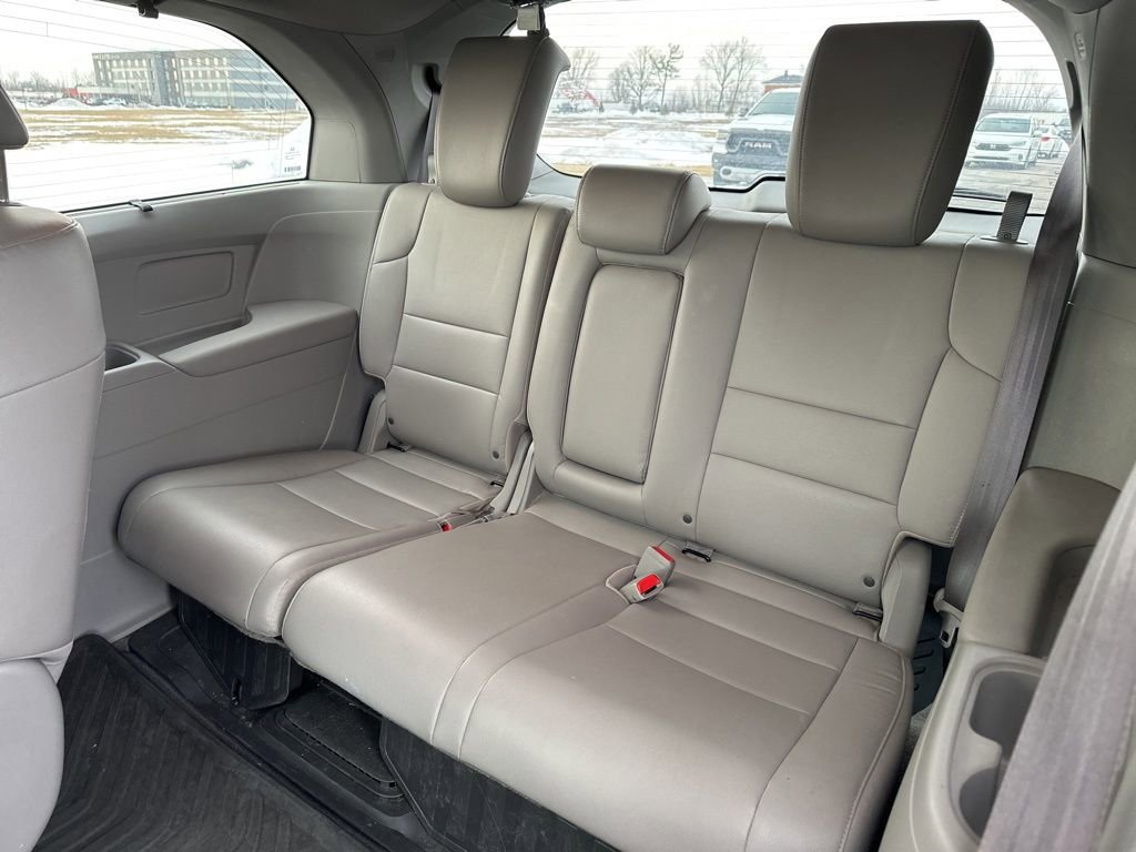 Used 2014 Honda Odyssey Touring image 15