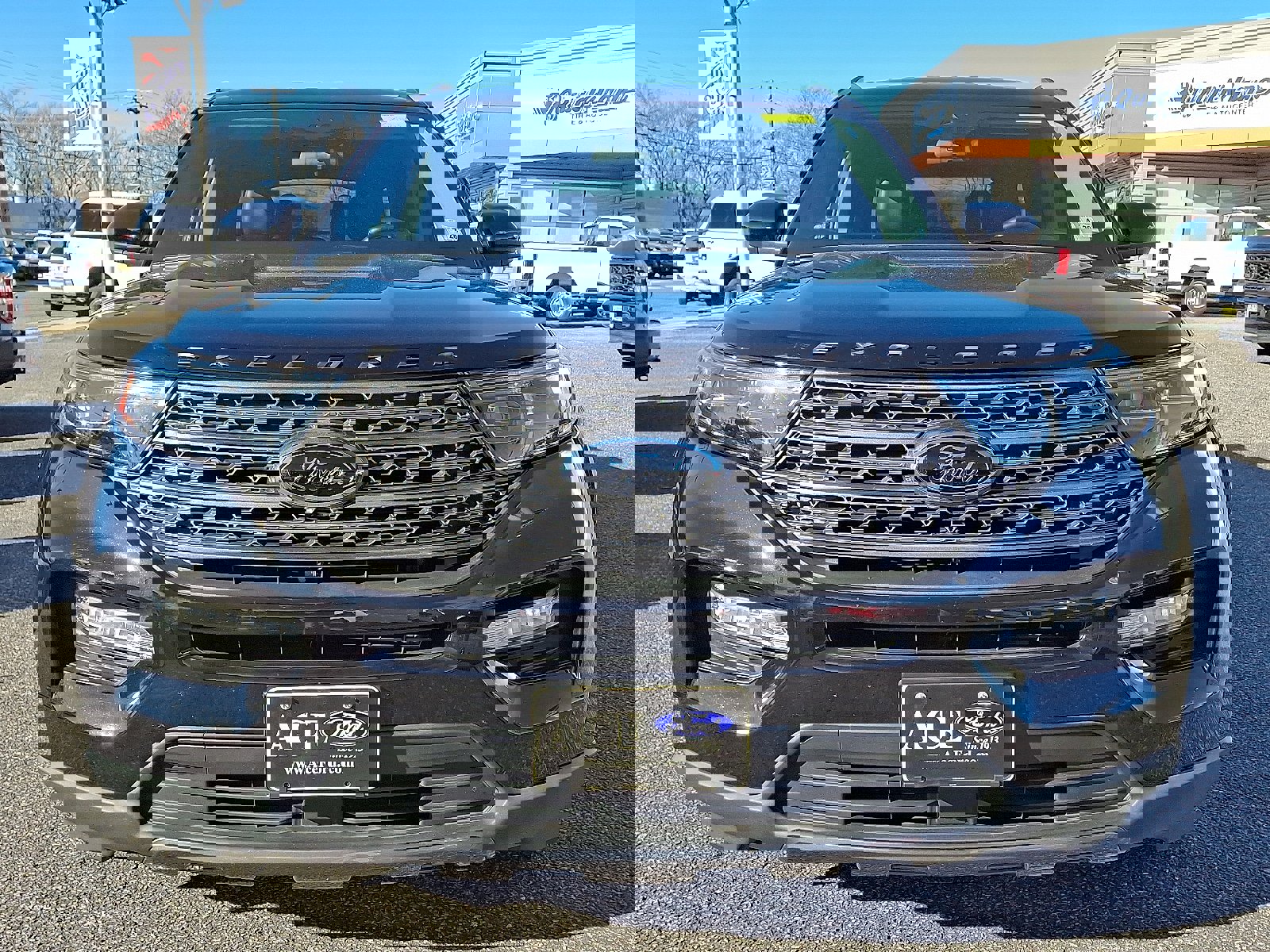 Certified 2022 Ford Explorer XLT w/ Equipment Group 202A image 2