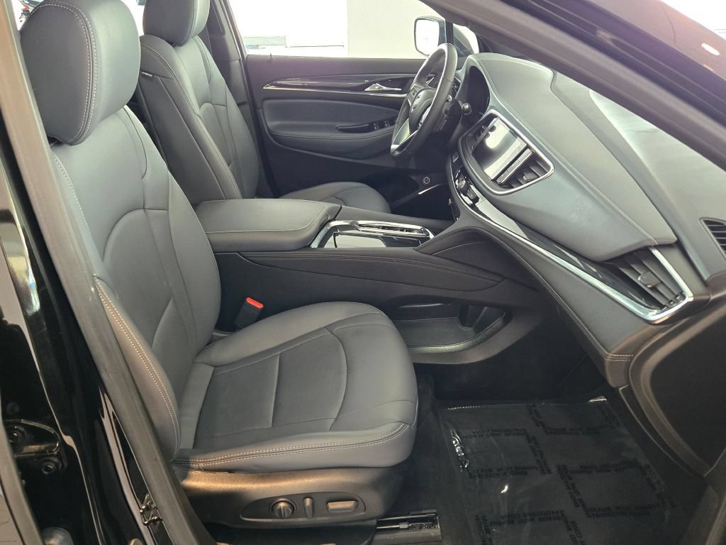 Certified 2023 Buick Enclave Essence w/ Experience Buick Package AWD/4WD image 6