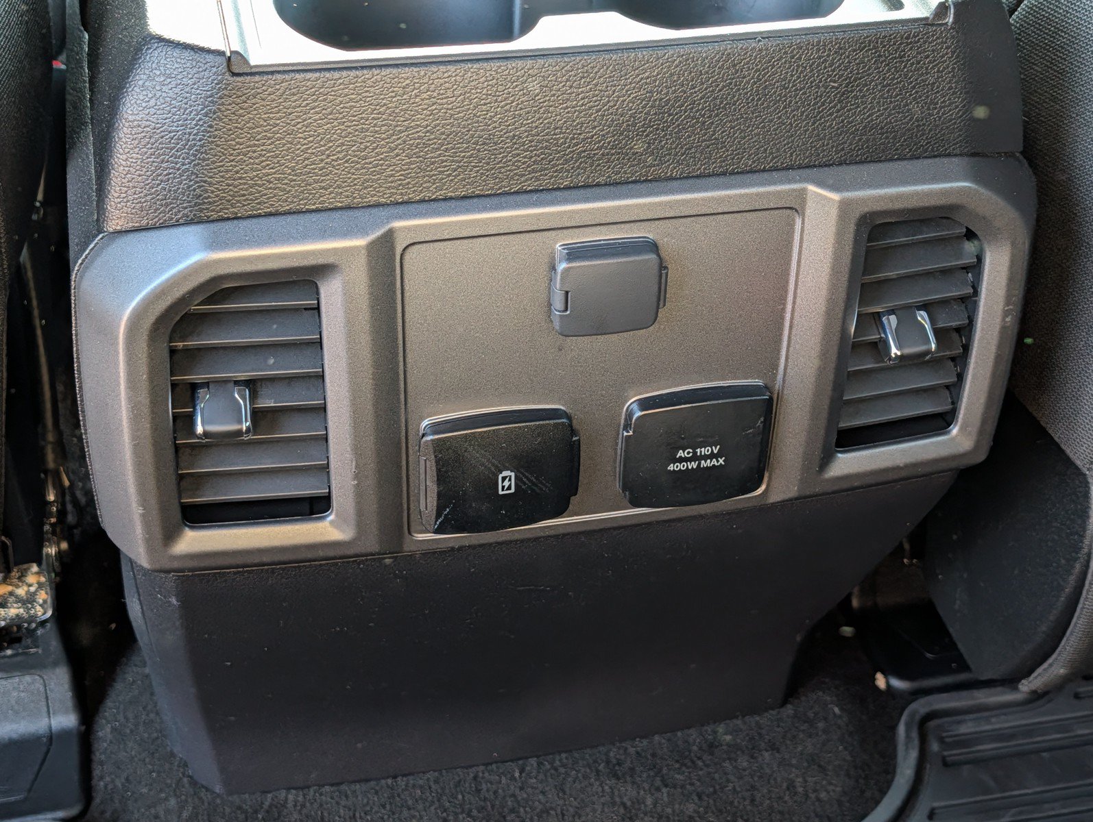 Used 2020 Ford F150 XLT w/ Equipment Group 302A Luxury AWD/4WD image 19