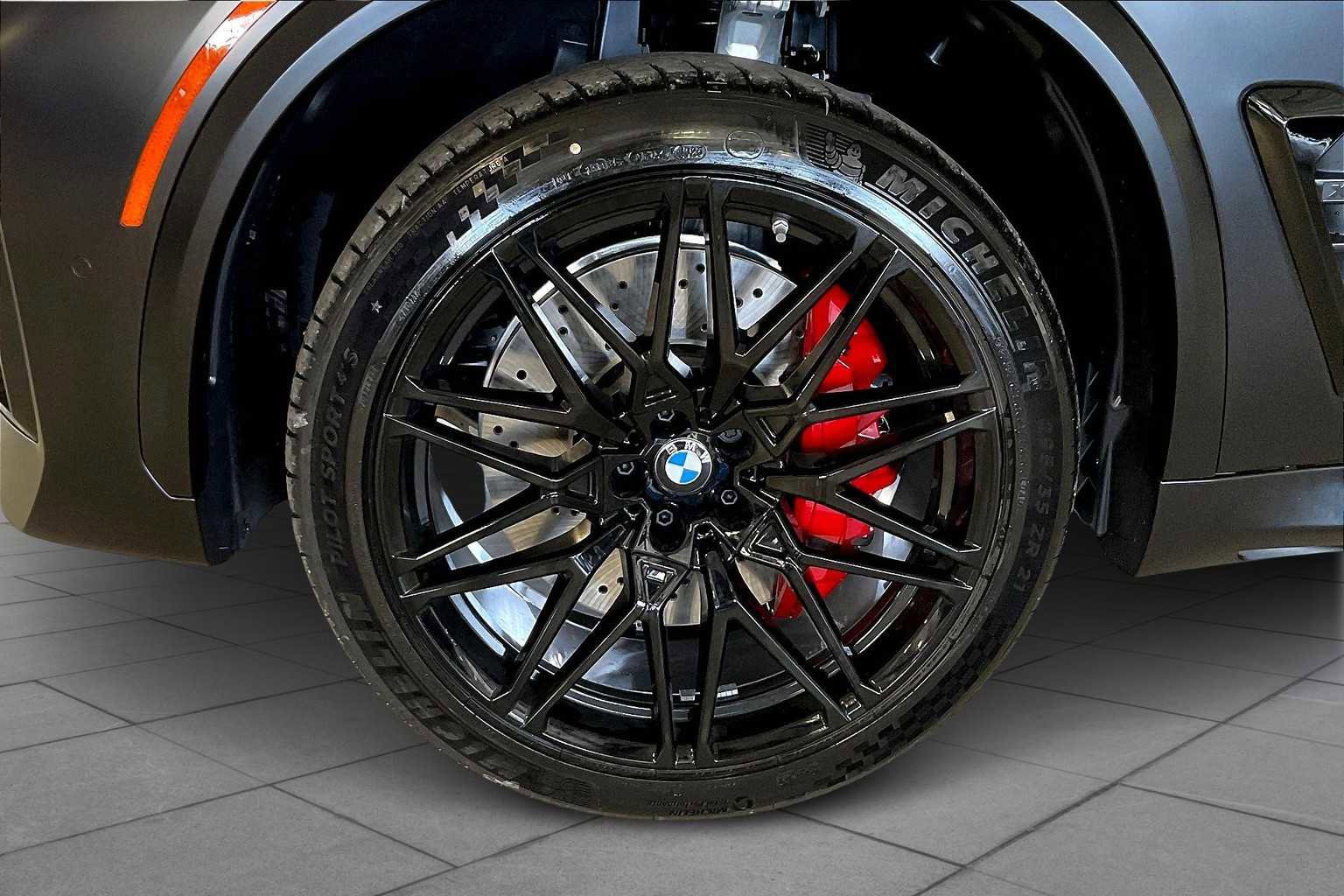 New 2026 BMW X5 M Competition w/ Executive Package image 11