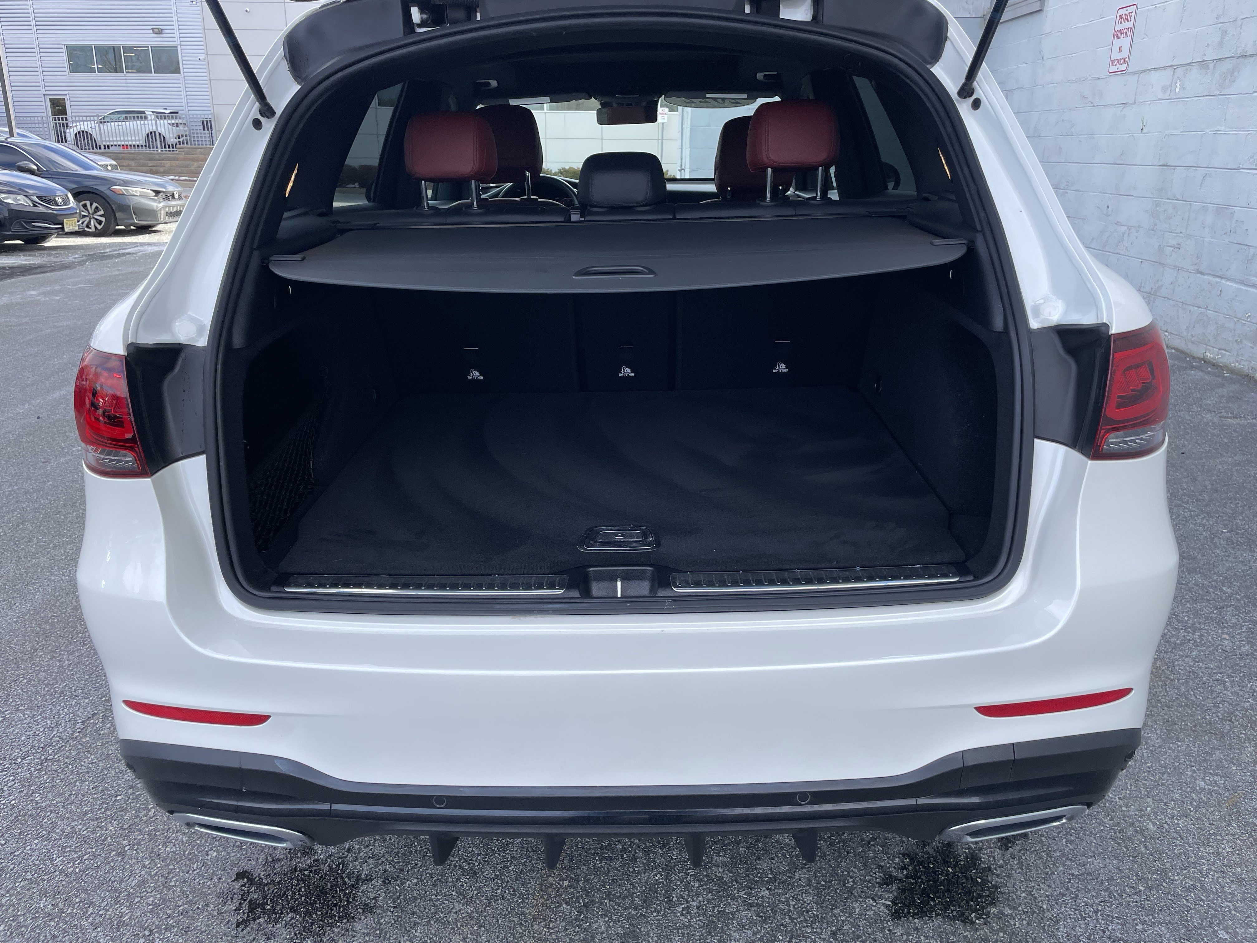 Used 2022 Mercedes-Benz GLC 300 4MATIC image 36