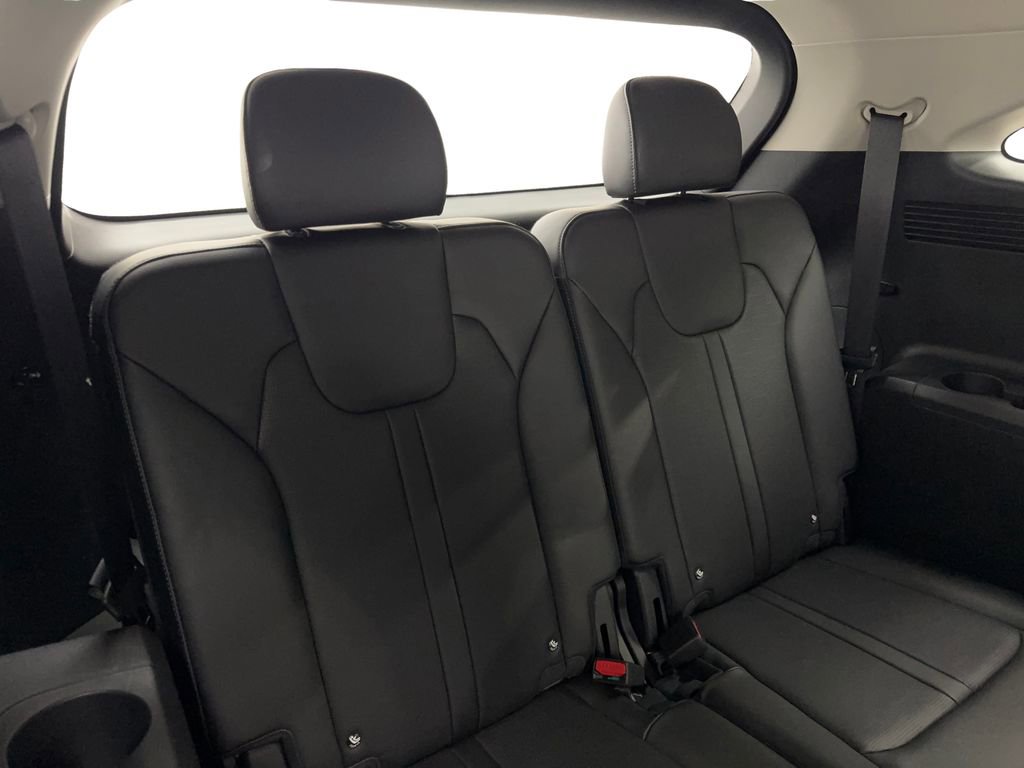 Used 2024 Kia Sorento SX image 42