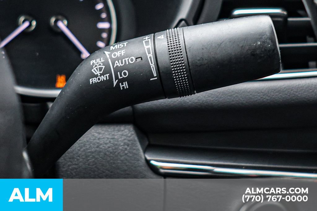 Used 2024 MAZDA MAZDA3 s image 33