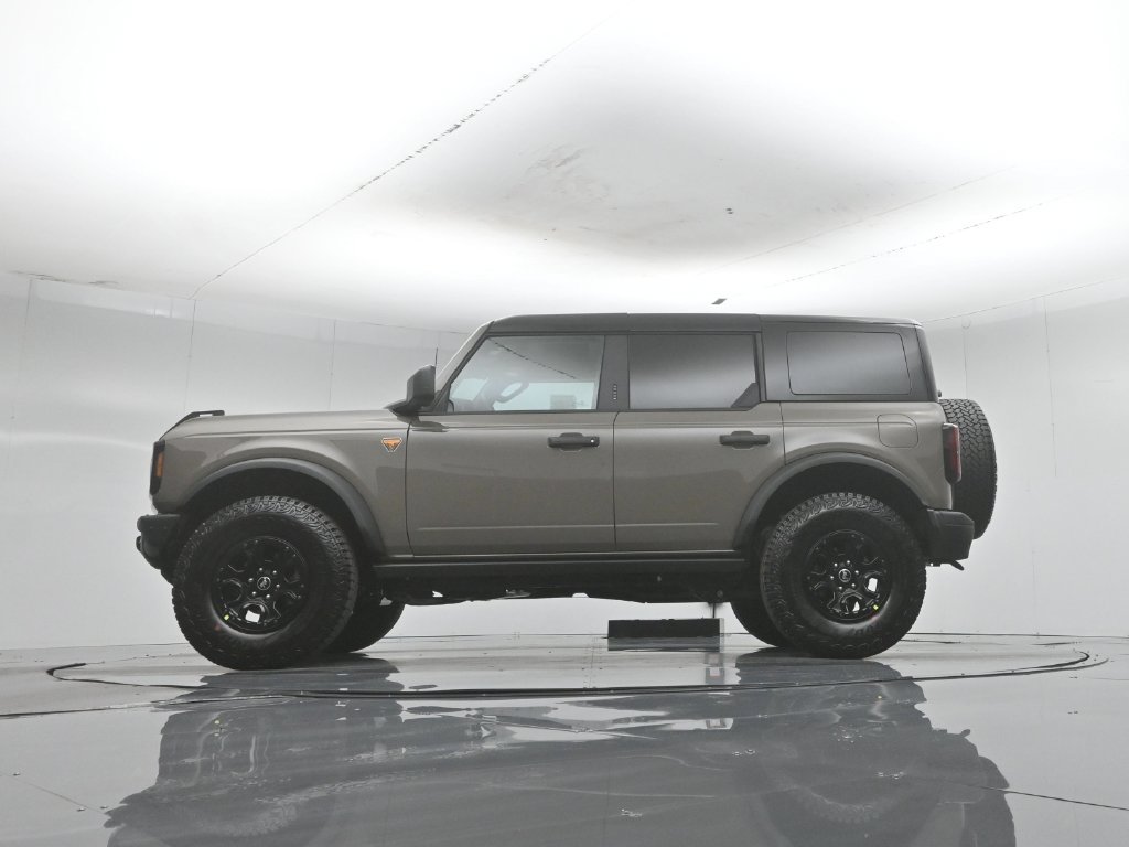 New 2026 Ford Bronco Badlands w/ Wildtrak Package AWD/4WD image 7