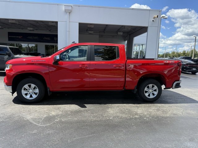 Used 2025 Chevrolet Silverado 1500 LT image 5
