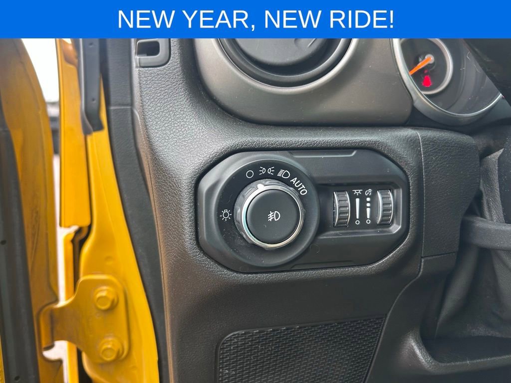 Used 2020 Jeep Wrangler Unlimited Sport image 15