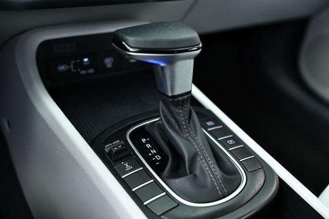 Used 2024 Hyundai Kona SE AWD/4WD image 38