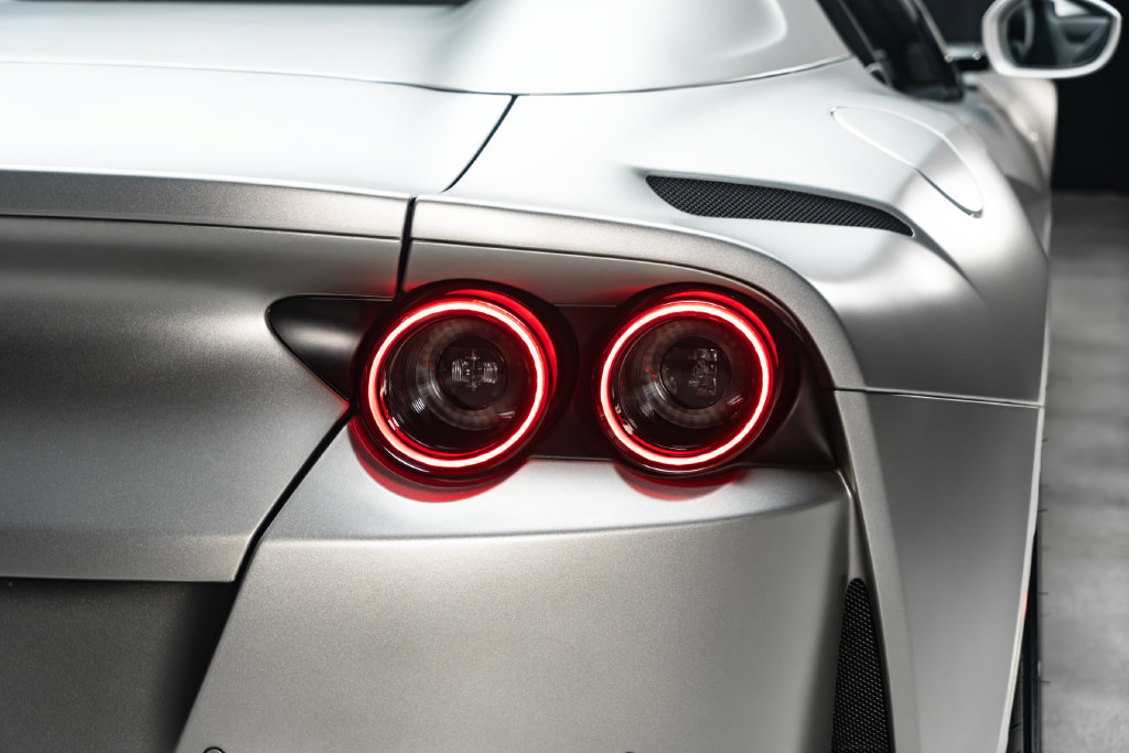 Used 2021 Ferrari 812 GTS RWD image 19