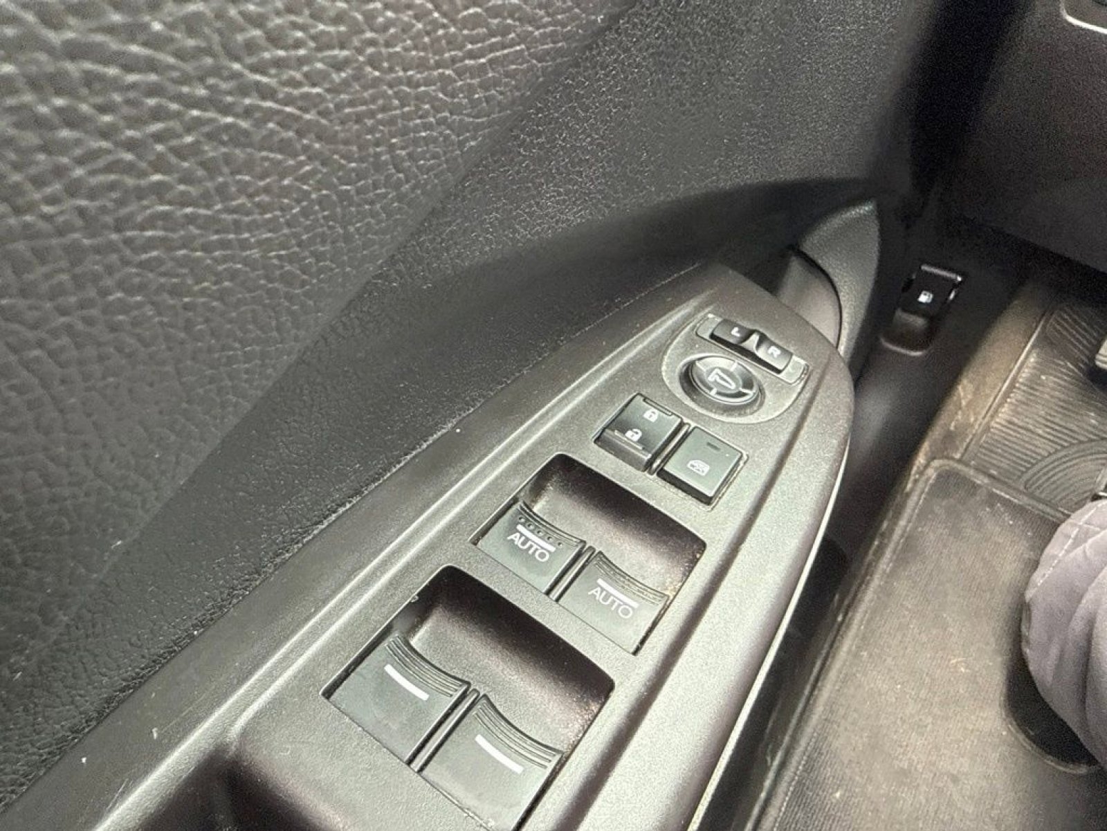Used 2016 Acura RDX AWD image 13