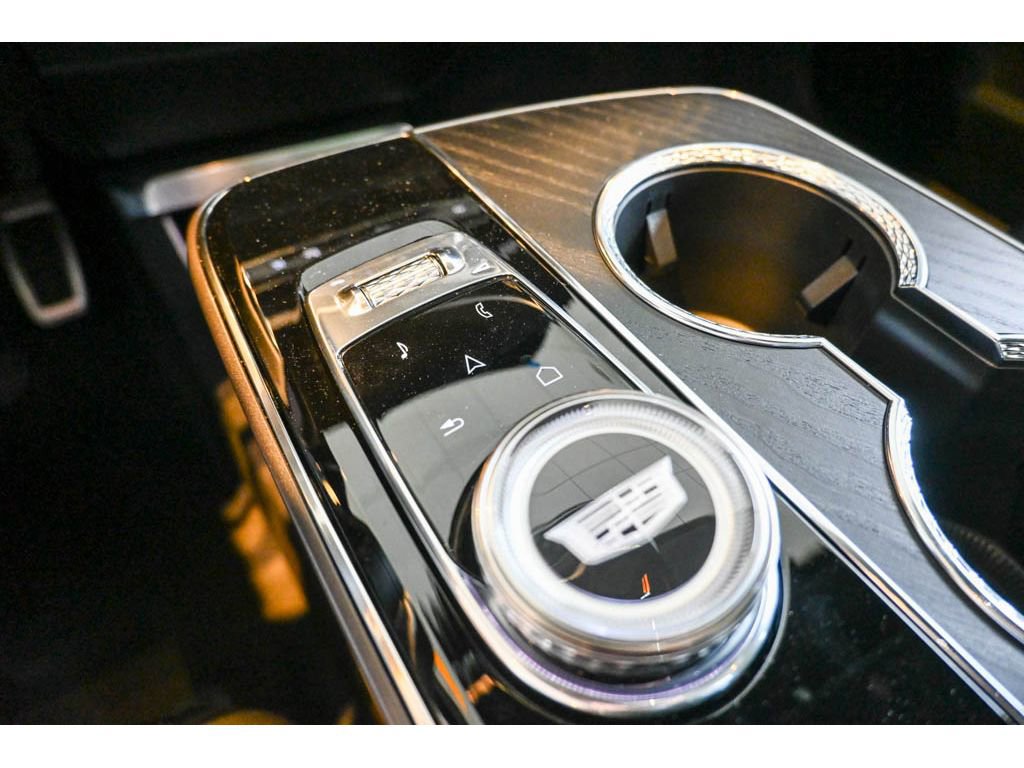 New 2026 Cadillac Lyriq V w/ Exterior Carbon Fiber Package image 27