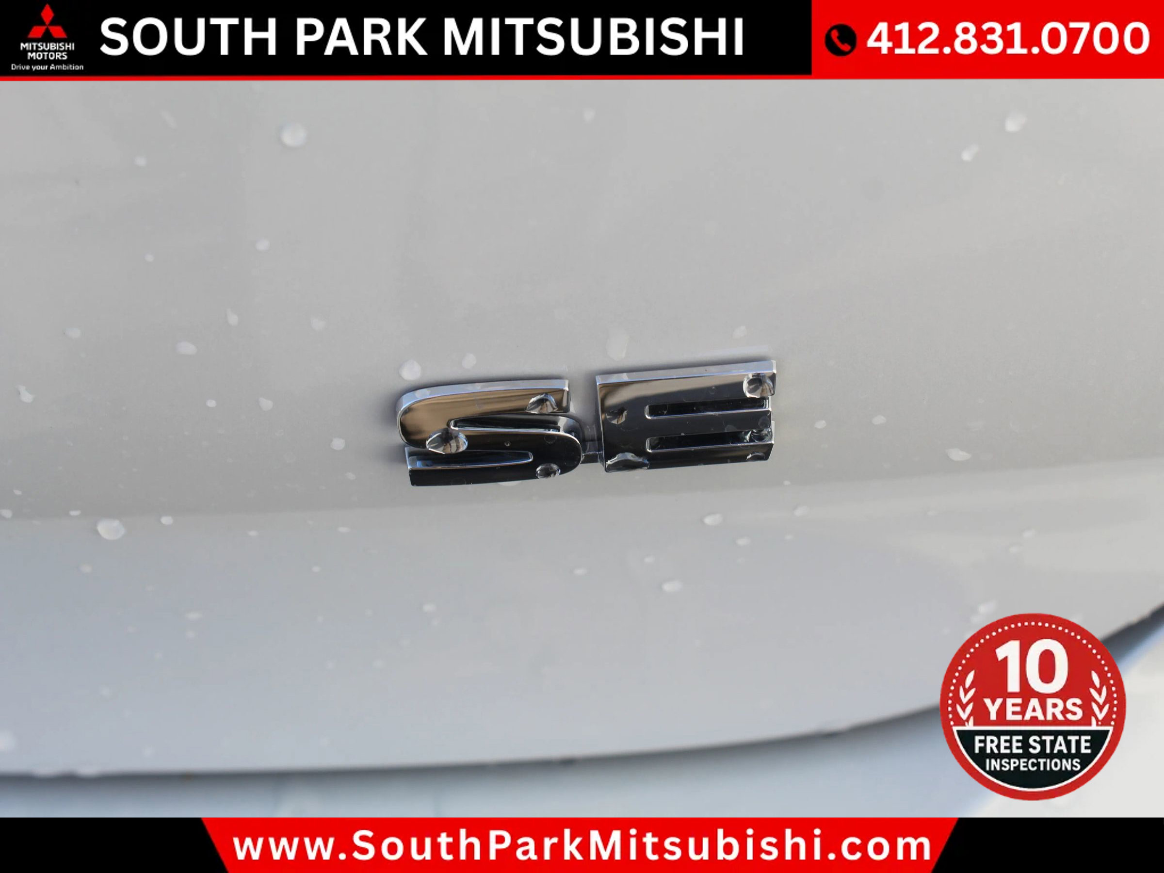 New 2025 Mitsubishi Outlander SE image 29