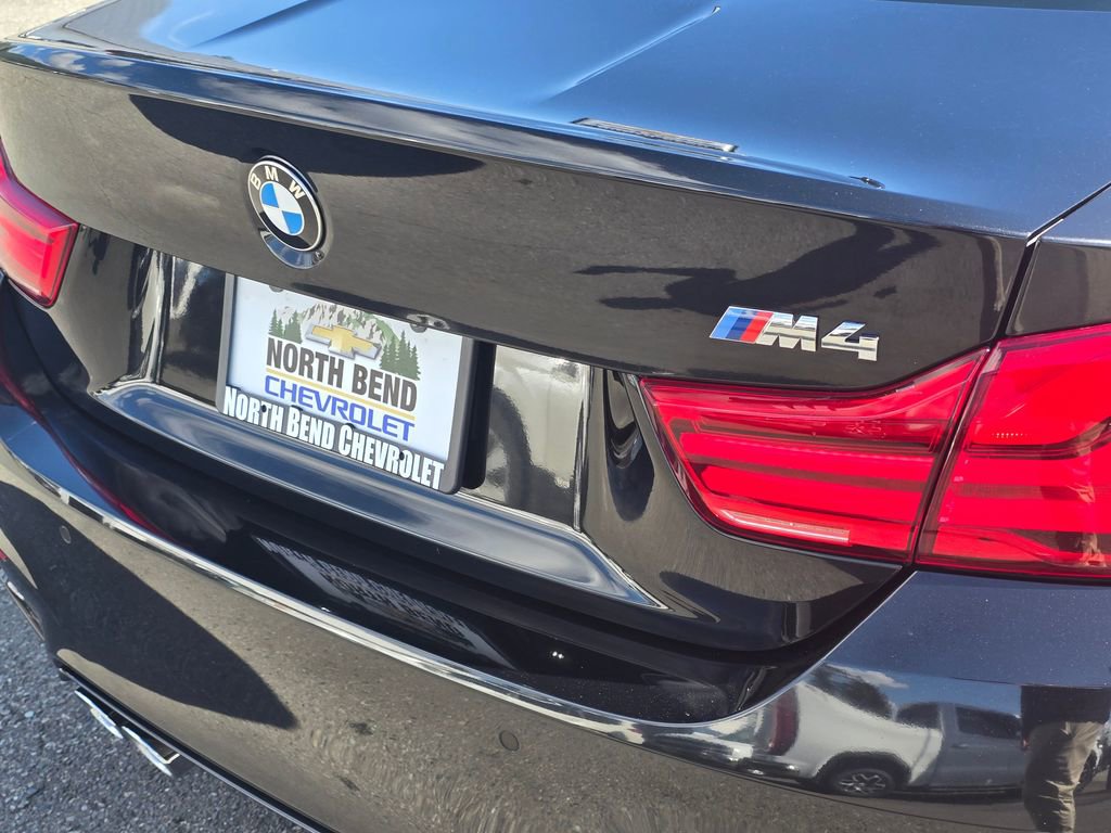 Used 2018 BMW M4 Coupe image 13