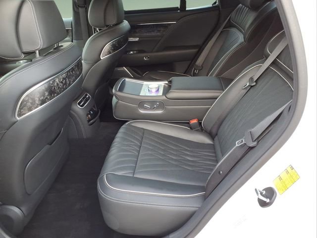 Used 2024 Genesis G90 3.5T image 13