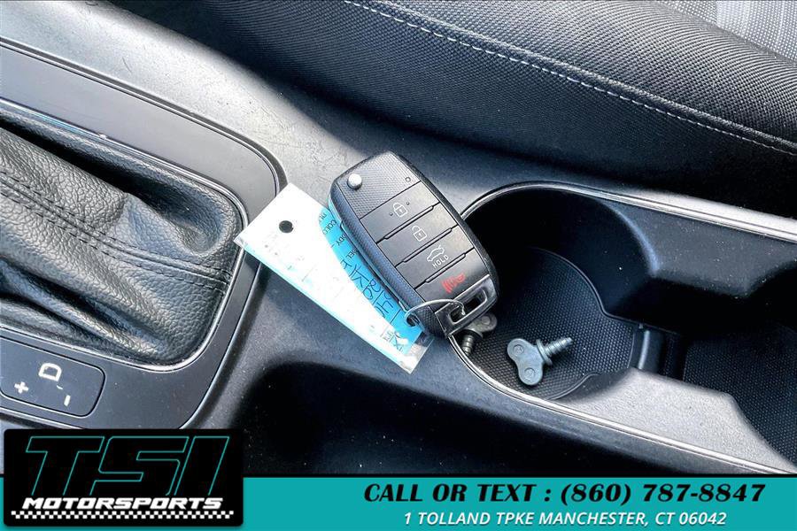 Used 2014 Kia Forte EX image 11