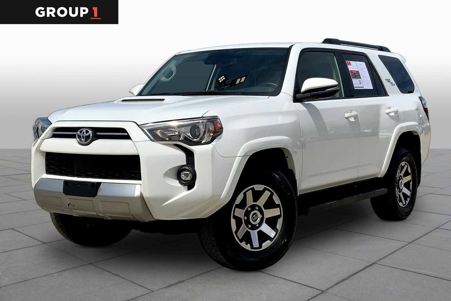 Used 2024 Toyota 4Runner TRD Off-Road Premium AWD/4WD image 1