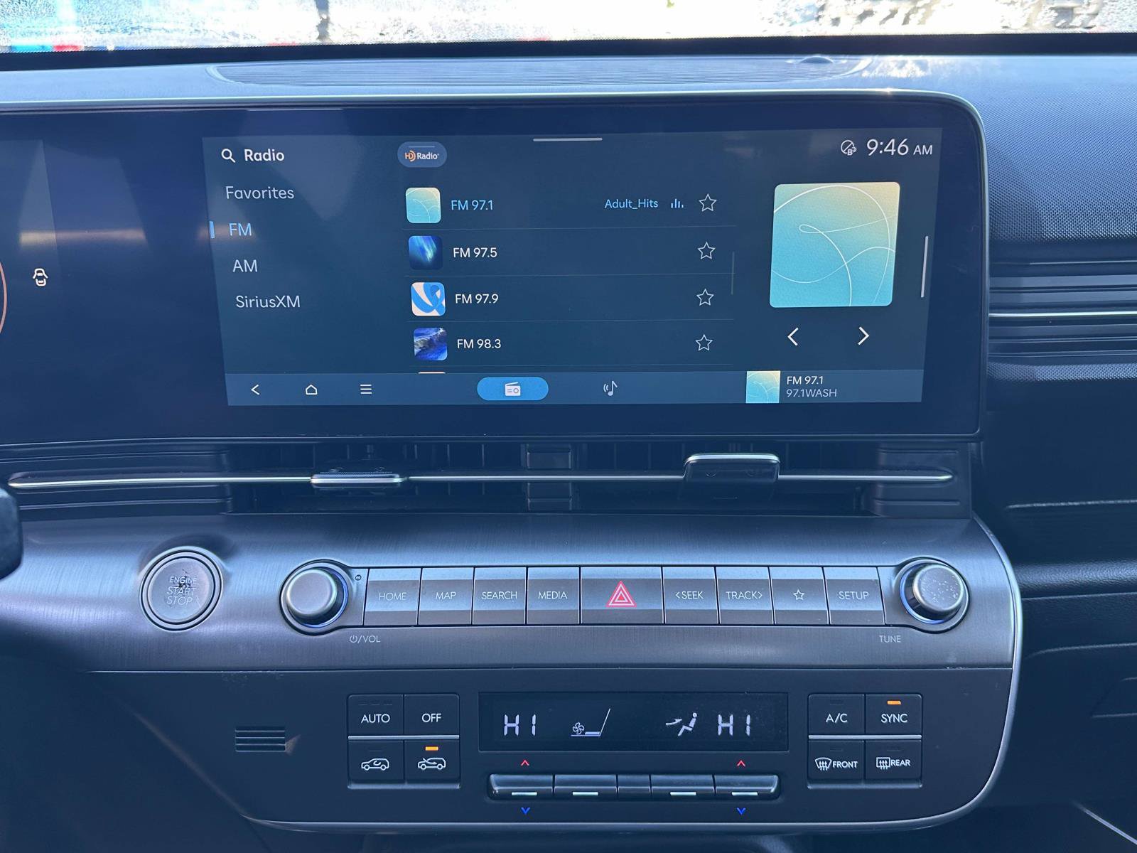 Used 2025 Hyundai Kona SEL FWD image 12