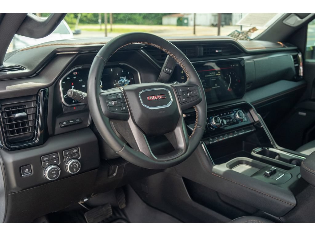 Used 2026 GMC Sierra 2500 AT4 w/ AT4 Premium Plus Package AWD/4WD image 11