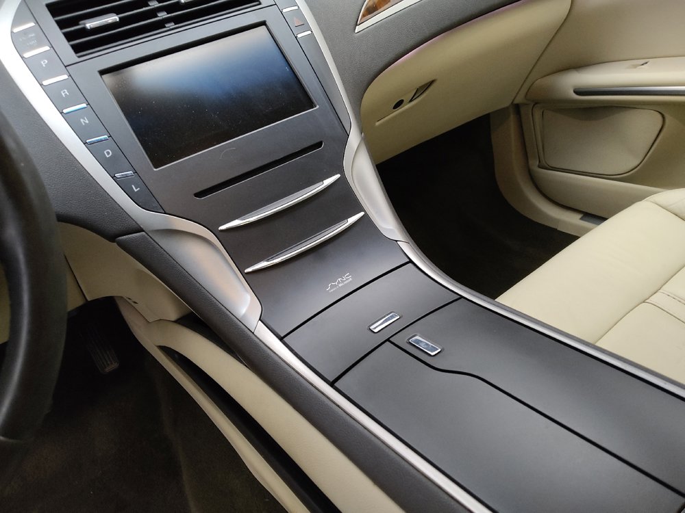 Used 2015 Lincoln MKZ Hybrid w/ Equipment Group 201A Select image 26