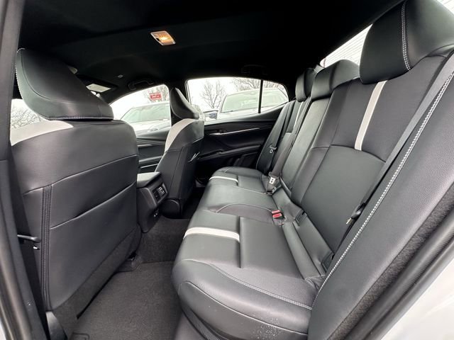 Used 2026 Toyota Camry SE w/ Convenience Package FWD image 28