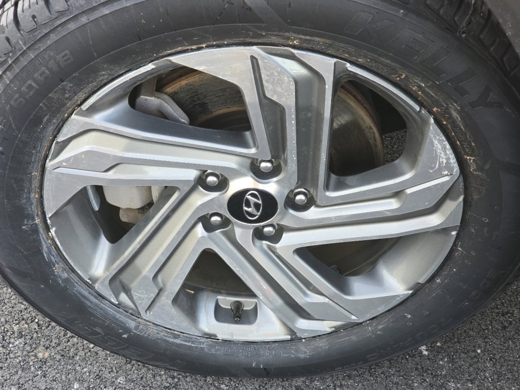 Used 2021 Hyundai Santa Fe SEL w/ Convenience Package image 33