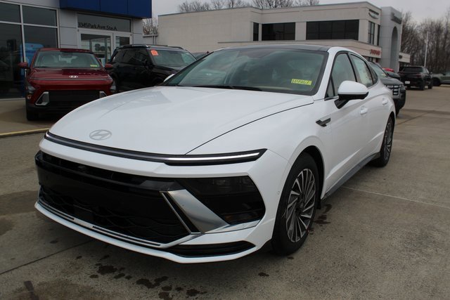 New 2026 Hyundai Sonata Limited image 1