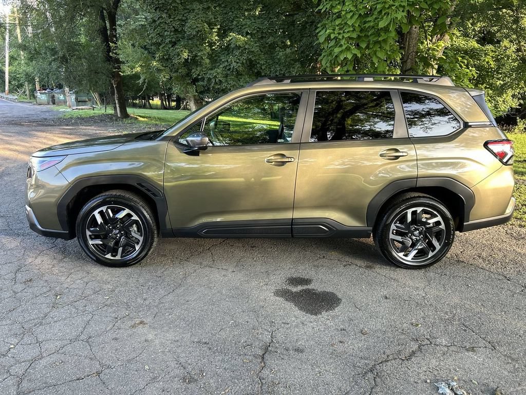 Used 2026 Subaru Forester Limited AWD/4WD image 5