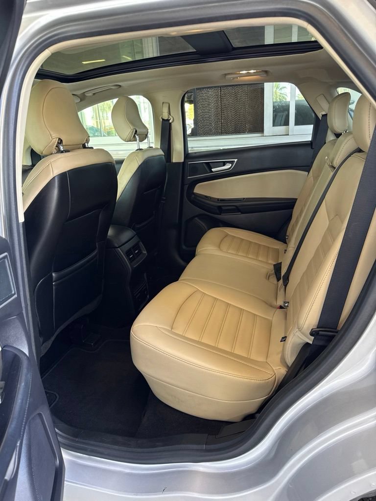 Used 2019 Ford Edge SEL FWD image 9