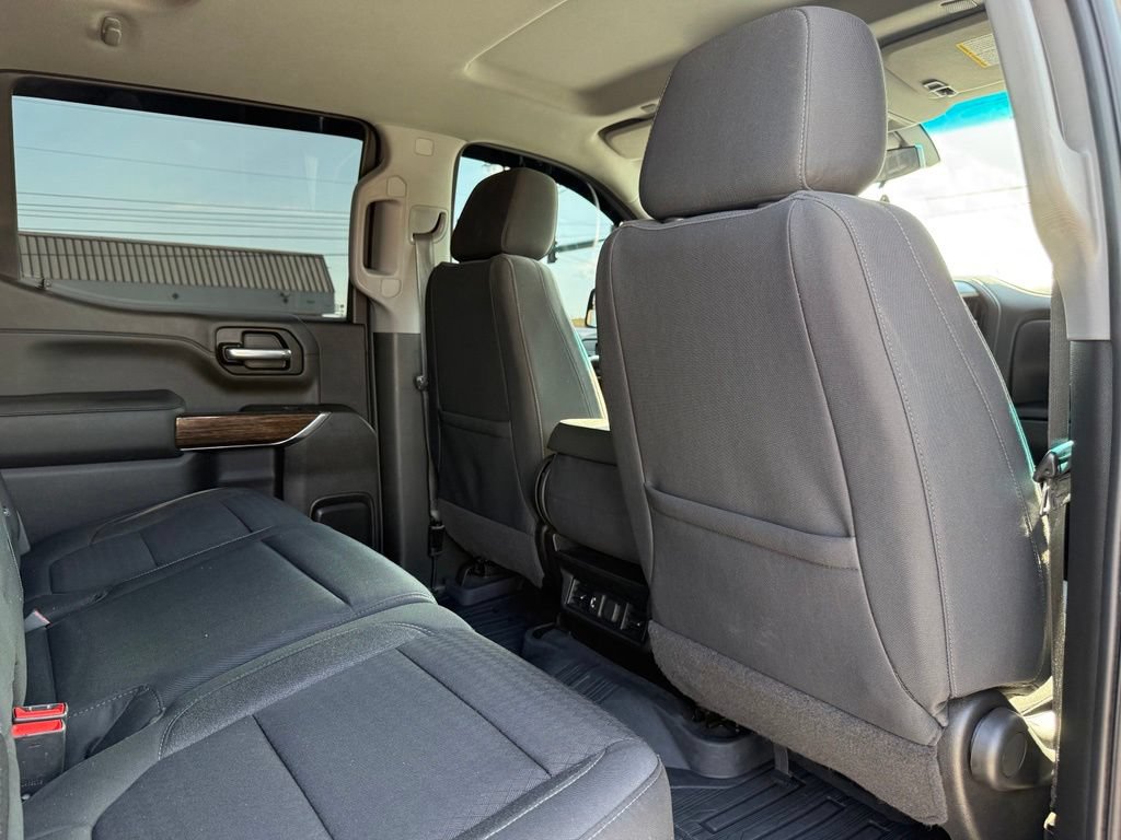 Used 2022 GMC Sierra 1500 Elevation w/ LPO, Elevation Black Package AWD/4WD image 17