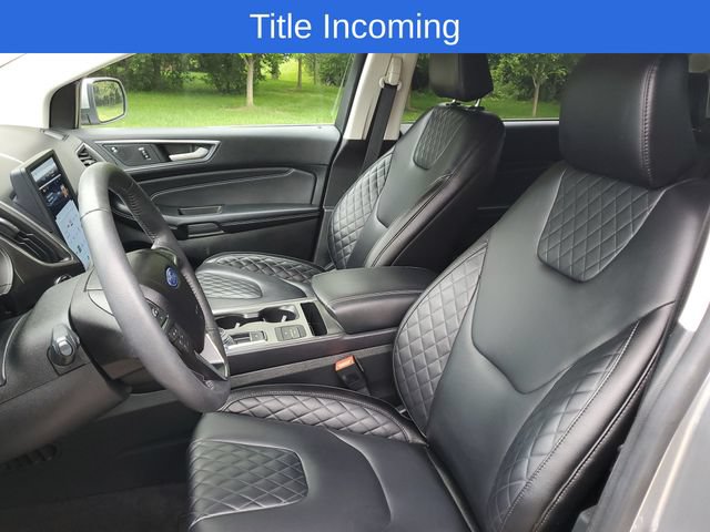 Used 2023 Ford Edge Titanium AWD/4WD image 5