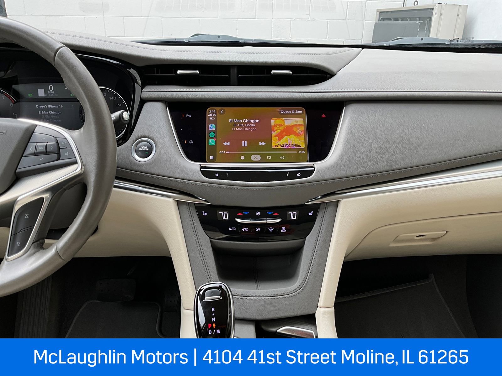Certified 2023 Cadillac XT5 Premium Luxury AWD/4WD image 4