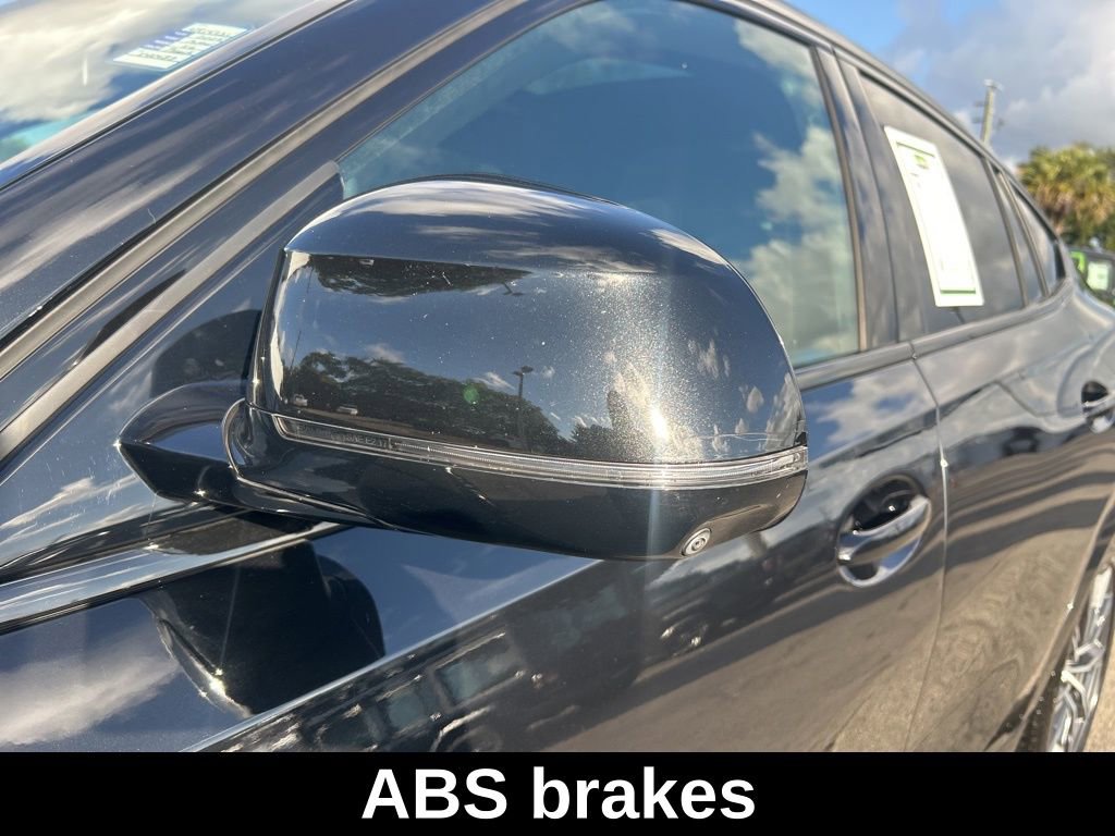 Used 2025 BMW X6 xDrive40i image 22