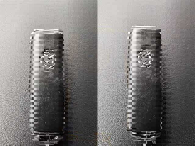 Used 2024 MAZDA MAZDA3 s image 36