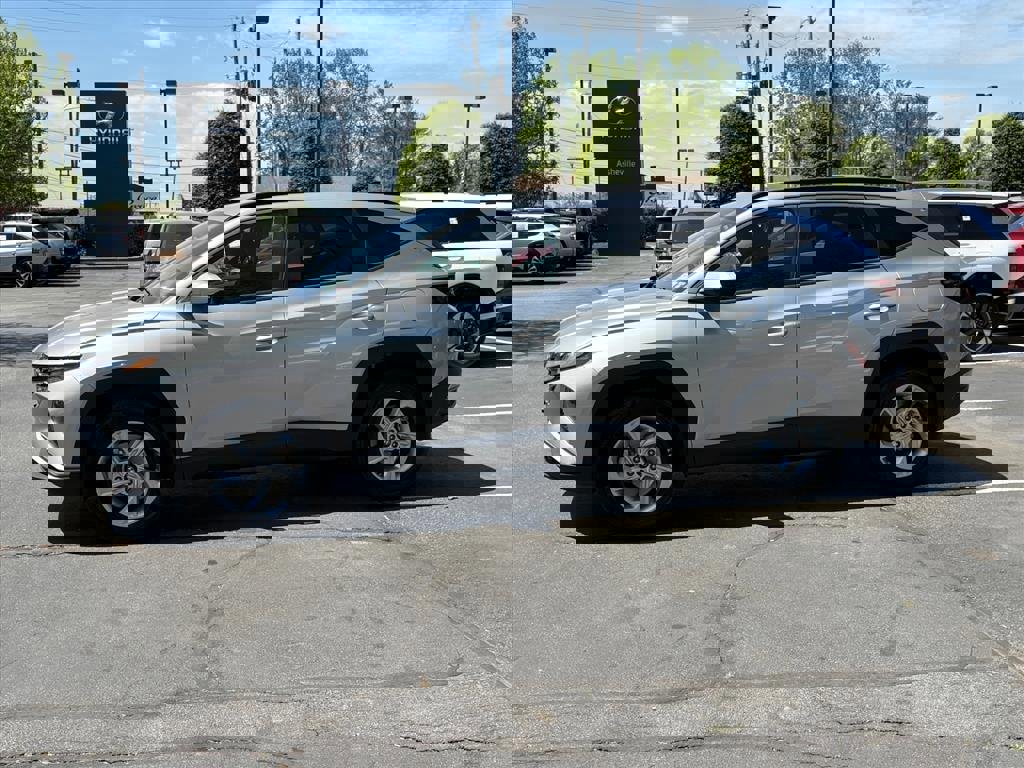 Certified 2024 Hyundai Tucson SEL AWD/4WD image 3