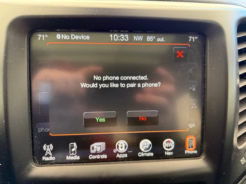 Used 2017 Jeep Cherokee Trailhawk w/ Comfort/Convenience Group image 31