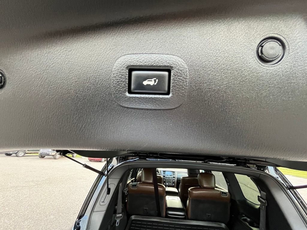 Used 2019 Nissan Armada Platinum w/ Captain's Chairs Package image 28