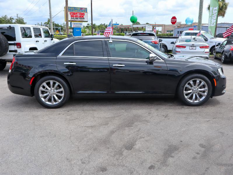 Used 2019 Chrysler 300 Limited image 7