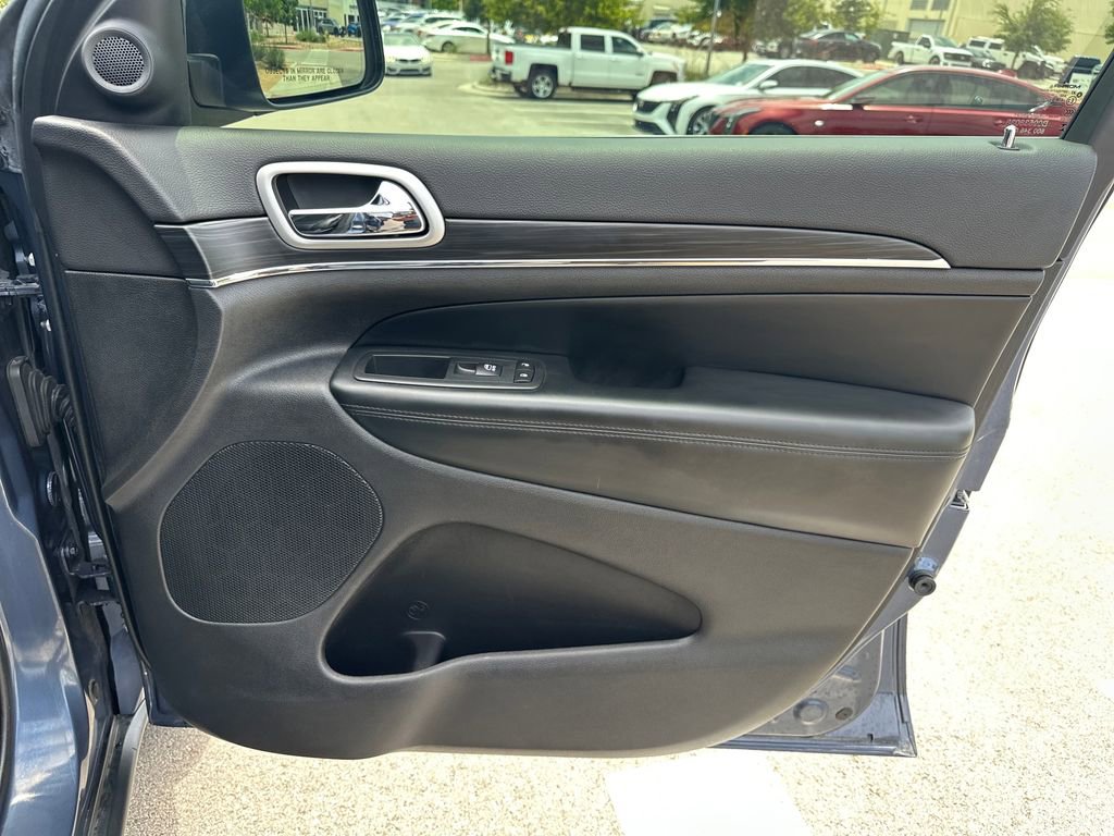 Used 2020 Jeep Grand Cherokee Limited RWD image 35