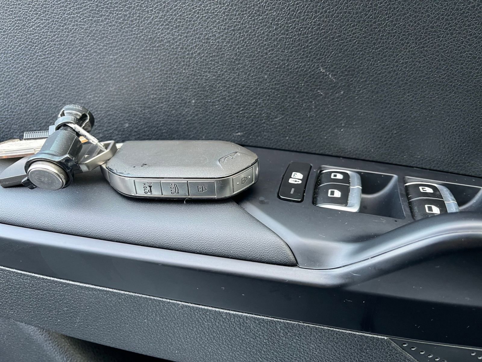 Used 2025 Kia K5 LXS image 21