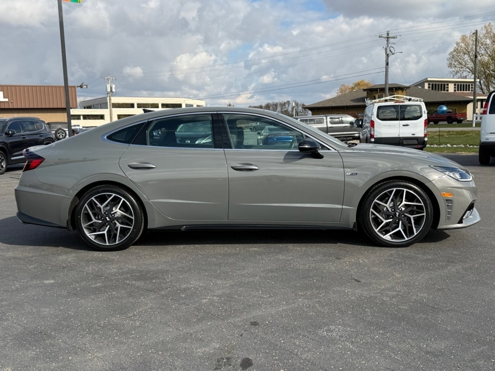 Used 2022 Hyundai Sonata N Line image 9