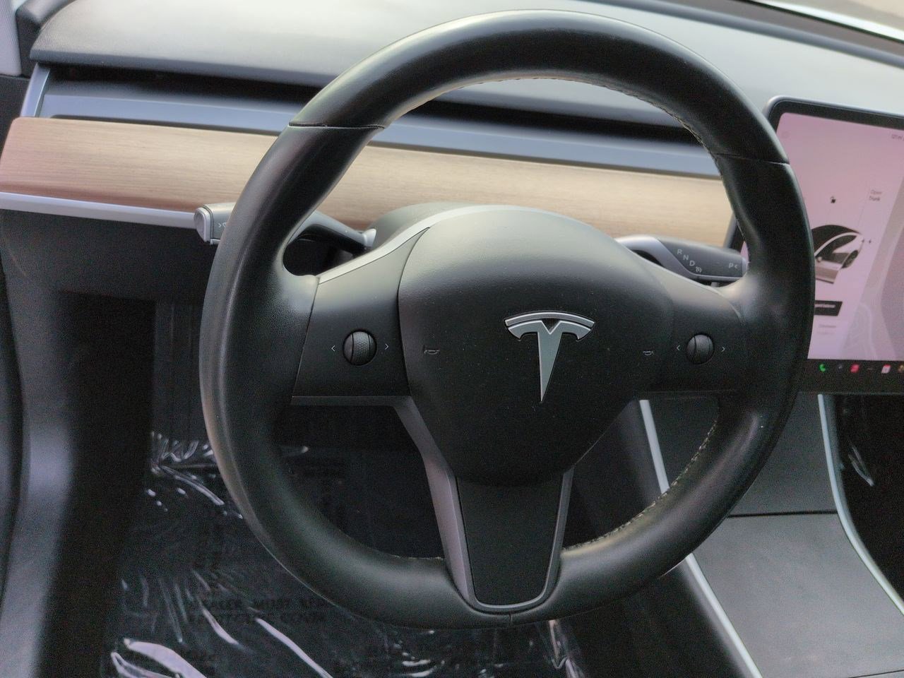 Used 2018 Tesla Model 3 Long Range image 10