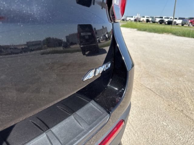 Used 2025 Ford Explorer ST-Line w/ ST-Line Street Pack AWD/4WD image 11