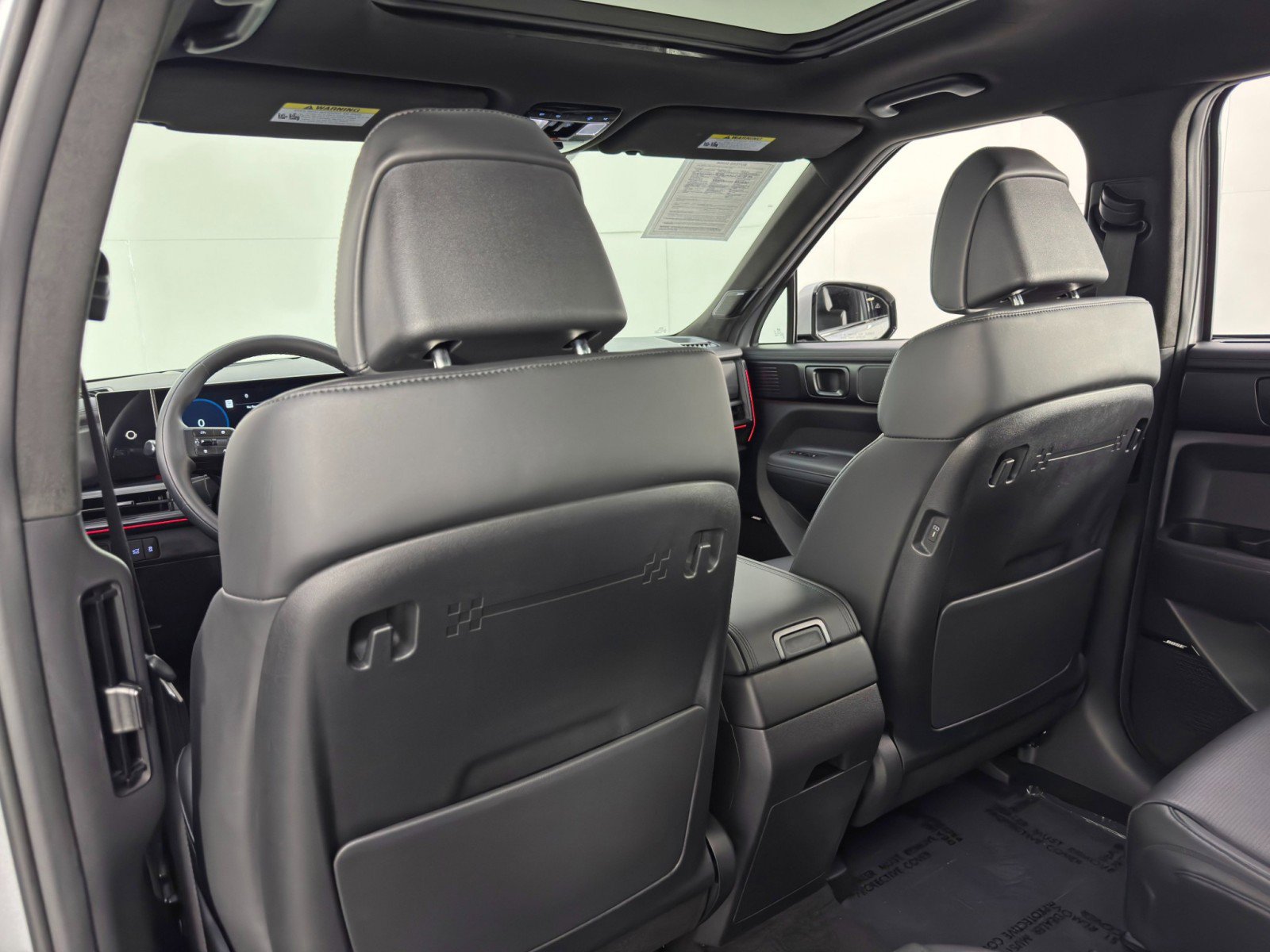 Used 2025 Hyundai Santa Fe Calligraphy image 37