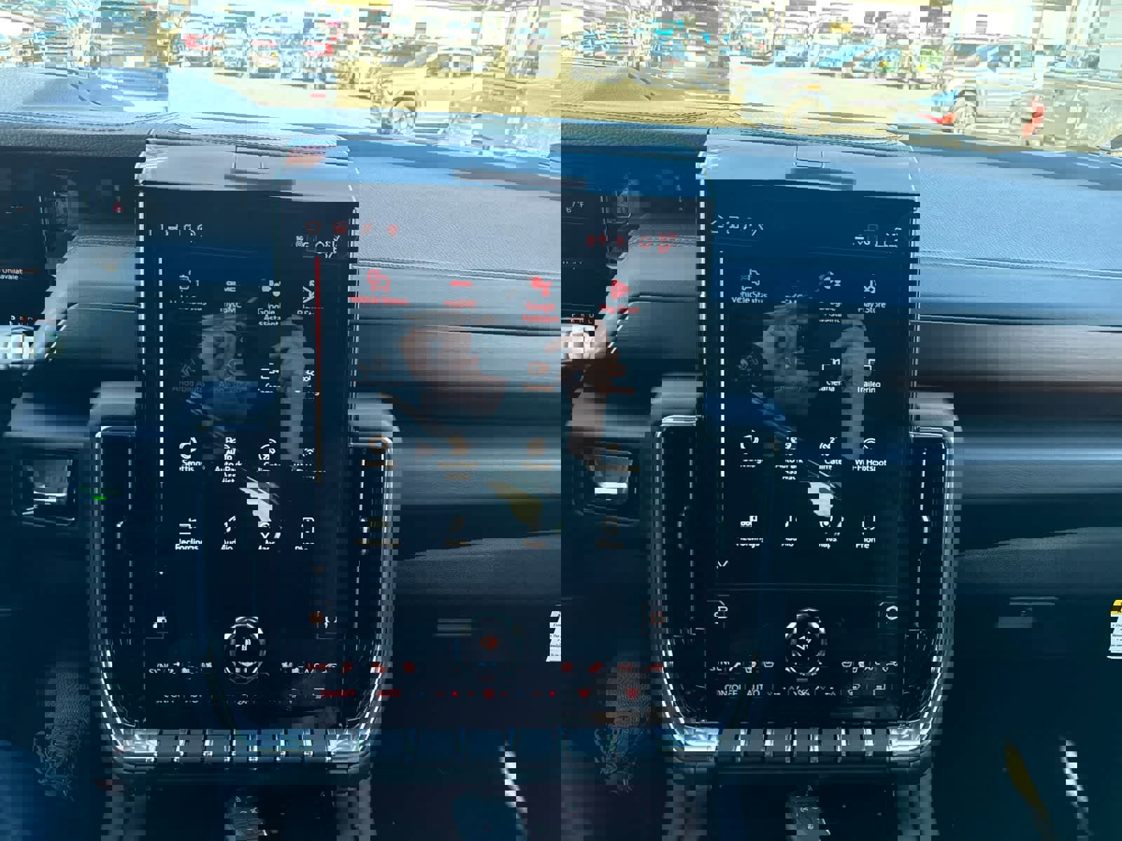 New 2026 GMC Yukon Denali w/ Sun & Power Step Package image 18